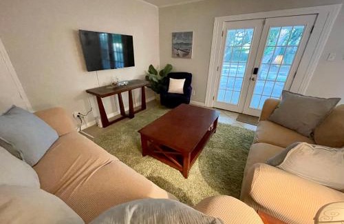 Mobile House | Cottage Hill Comfort