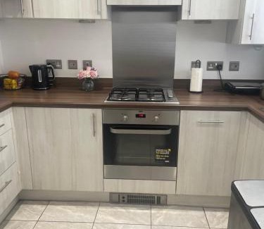 Northampton House | Cottage house