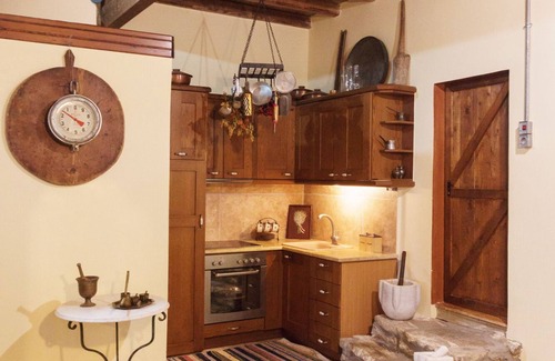Ithomi House | Cottage house "Iali"
