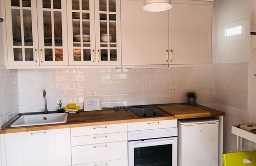 La Solana Cottage | Cottage in a quiet area with beautiful views, cozy style and well-kept garden.