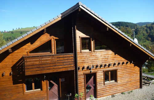 Le Bonhomme Ski Chalet | COTTAGE in a wooden chalet