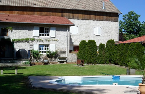 Bocquegney Cottage | Cottage in an old Lorraine farm