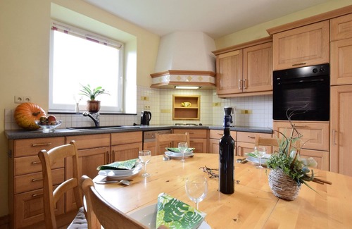 Tavigny Cottage | Cottage in Neufmoulin with sea beach