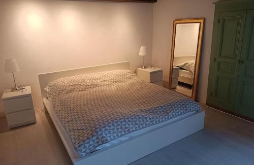 Le Rousset-Marizy House | Cottage in Burgund