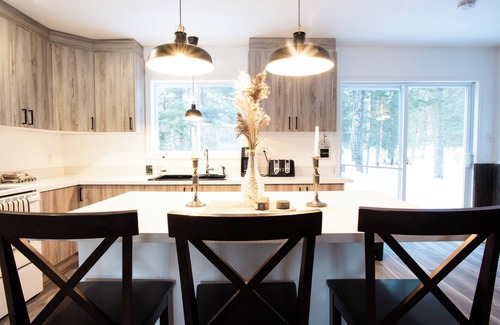 Notre-Dame-Des-Bois Ski Chalet | Cottage, in Quebec, in Domaine des Appalaches, with hot tub