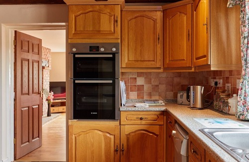 Dalbury Lees Cottage | Cottage in Derbyshire near Peak District Trails