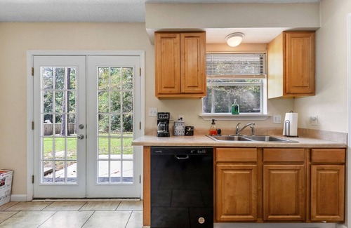 Diamondhead House | Cottage in Diamondhead