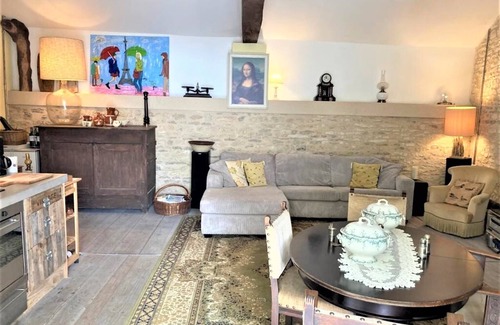 Saint-Jean-de-Sauves Cottage | Cottage in Saint-Jean with Terrace