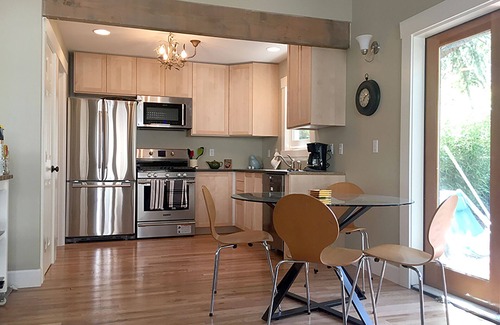 Irvington House | Cottage in Historic Irvington neighborhood near Convention Center and shops!