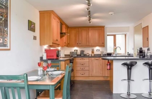 Easington Cottage | Cottage in idyllic setting, a short drive from Staithes