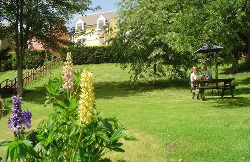 Jedburgh Cottage | Cottage in Jedburgh with Stunning Views