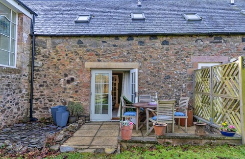 Kelso Cottage | Cottage in Kelso with Scenic Countryside Views
