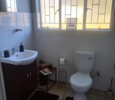 Greater Johannesburg Metropolitan Area Apartment | Cottage in Kloofendal