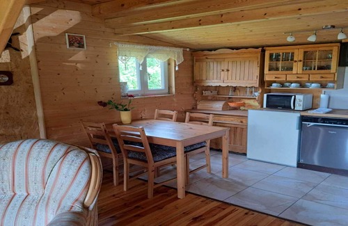 Grabowo Koscierskie House | Cottage in Koscierzyna with Lake Nearby