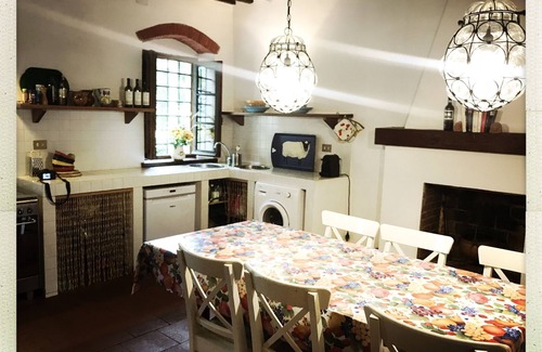 Santa Maria del Giudice Cottage | Cottage in Lucca with Pool & Countryside Charm