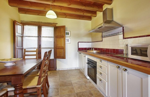 Pruneda Apartment | Cottage in Nava with Pool & Terrace