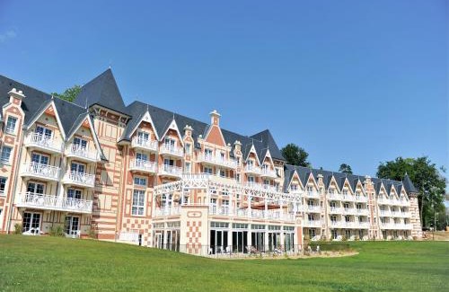Bagnoles-de-l'Orne Apartment | Cottage in Normandy with Thermal Spa Park