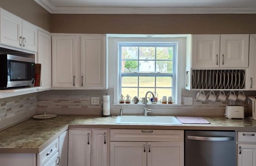 Onekama House | Cottage in Onekama Michigan, you will love this Sleepy Little Town.