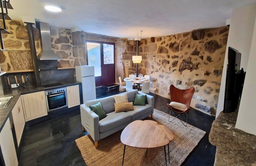 Muinos Villa | Cottage in Ourense near town
