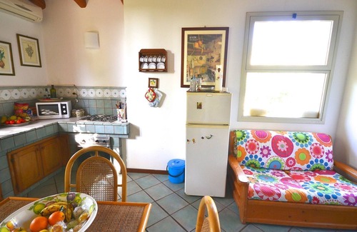 Noto Marina House | Cottage in Sicily with Private Garden & BBQ