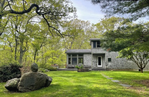South Dartmouth House | Cottage in South Dartmouth. Peaceful location near beaches and walking trails.