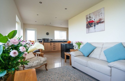 Llanasa Cottage | Cottage in Talacre with Stunning Sea Views