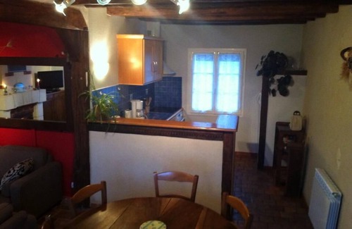 Ligueil Cottage | COTTAGE IN THE COUNTRY WITH POOL