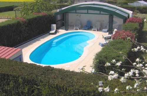 Ligueil Cottage | COTTAGE IN THE COUNTRY WITH POOL