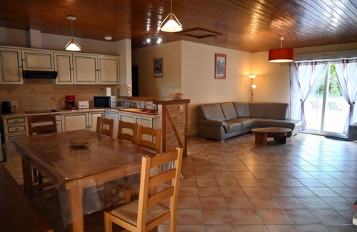 Thegra Cottage | cottage in the countryside with private pool, covered summer kitchen at thégra