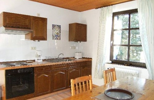 Daun Apartment | Cottage in the deer park - 2-bed apartment - non-smoking
