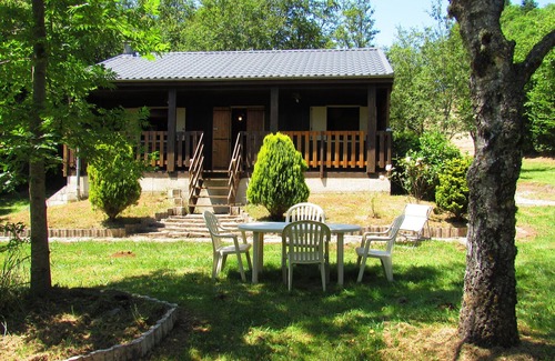 Laprade Ski Chalet | cottage in the heart of Black Mountain