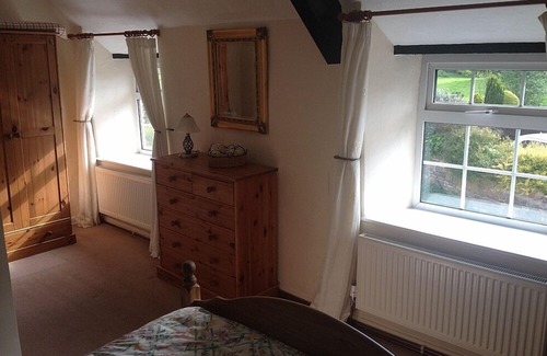 Compton Dando Cottage | Cottage In Village Location Surrounded By Beautiful Countryside