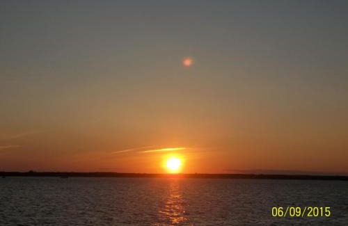 Shediac Ski Chalet | Cottage Jasmine on the Shediac Bay with hot tub