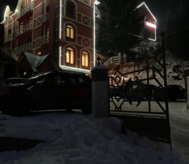 Polyanytsya House | Cottage Kalina