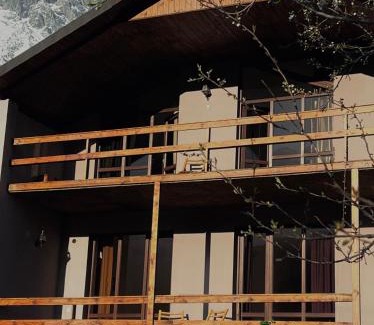 Gergeti House | Cottage Kesane