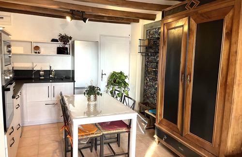 Taillant House | Cottage 'La Cassine' with Shared Terrace, Shared Garden and Wi-Fi