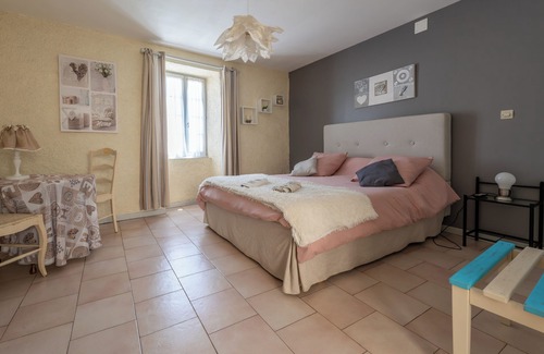 Autignac Bed & Breakfast | Cottage La coquillade - 2 people