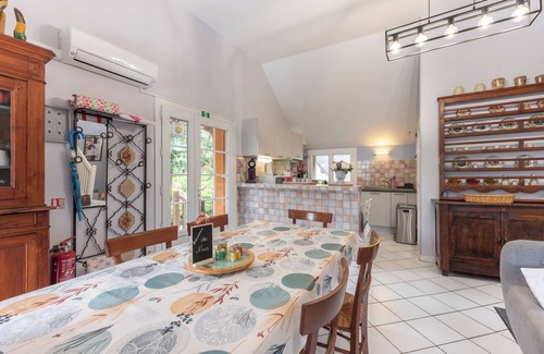 Accous Cottage | Cottage 'La Grange Accous' with Mountain View, Wi-Fi and Air Conditioning