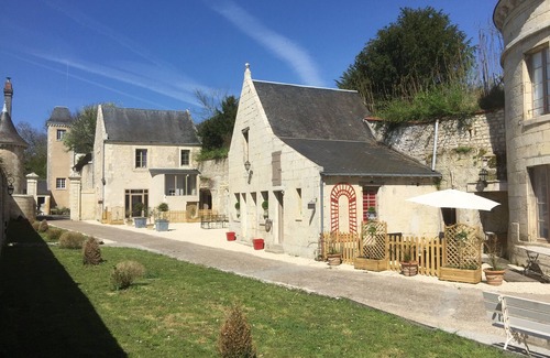 Azay-le-Rideau House | Cottage la Tour 4 people, park pool 5 * tourist accommodation Azay le rideau