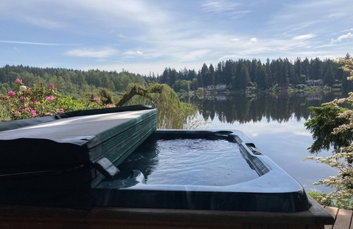Woodinville Bed & Breakfast | Cottage Lake Bed and Breakfast