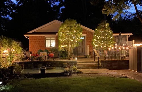 Charlotte House | Cottage like peaceful and private