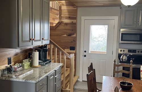 Dixon Springs Cottage | Cottage located on 200+ acre farm
