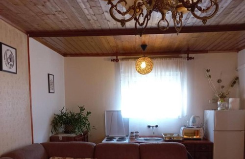 Limljani Apartment | Cottage