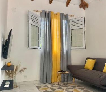 Lepinay Apartment | Cottage Mely’s
