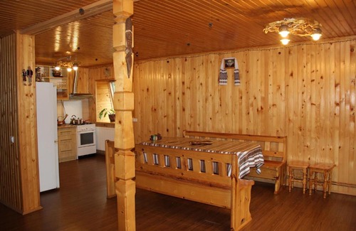Mykulychyn House | Cottage Milena