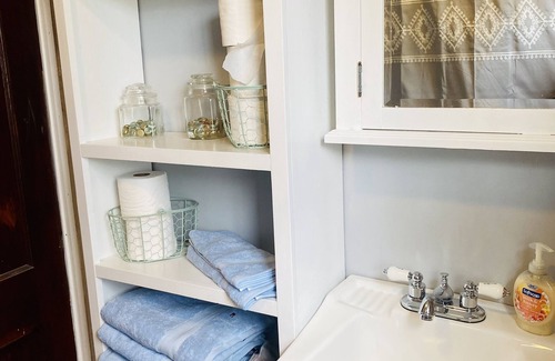 Camp Ellis Cottage | Cottage - Minutes from the Beach