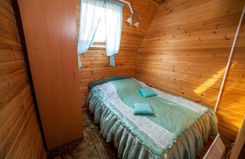 Khutyn Villa | Cottage na Strelke
