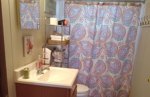 Edinboro Cottage | Cottage near edinboro lake on walnut street