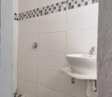 Durban North Apartment | Cottage near Lagoon beach in Durban