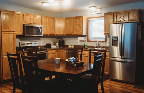 Shingleton Cottage | Cottage near Munising, Pictured Rocks, Waterfalls, hiking, Snowmobile/ATV trails